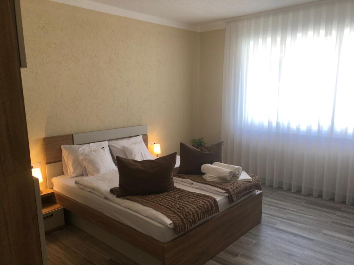 오라데아 Central House 빌라 외부 사진
